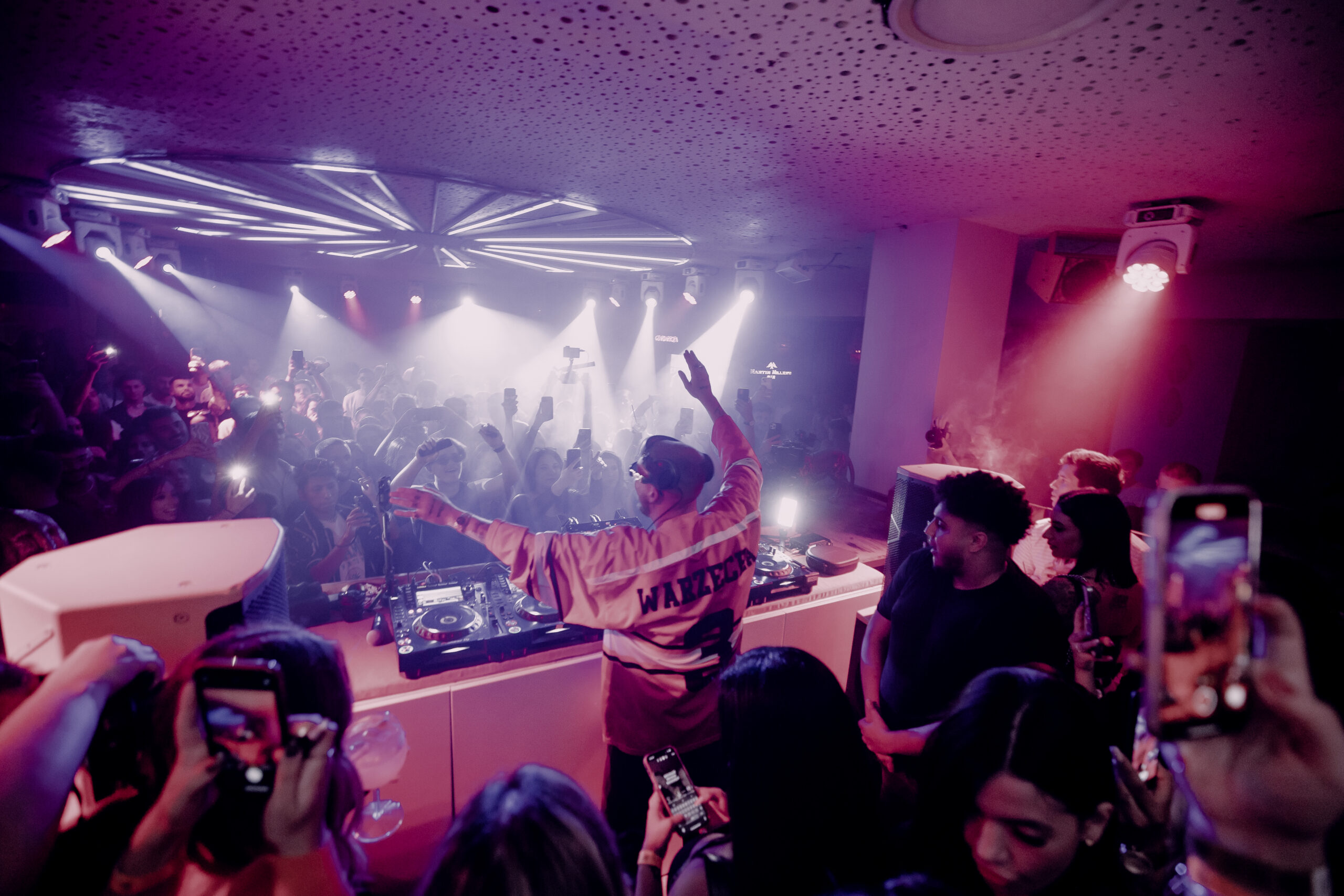 Experience the best parties at Tulum Valencia, the nightclub in Cortes Valencianas.